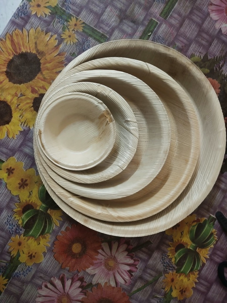 Tulasi Areca Leaf round plates, nested set
