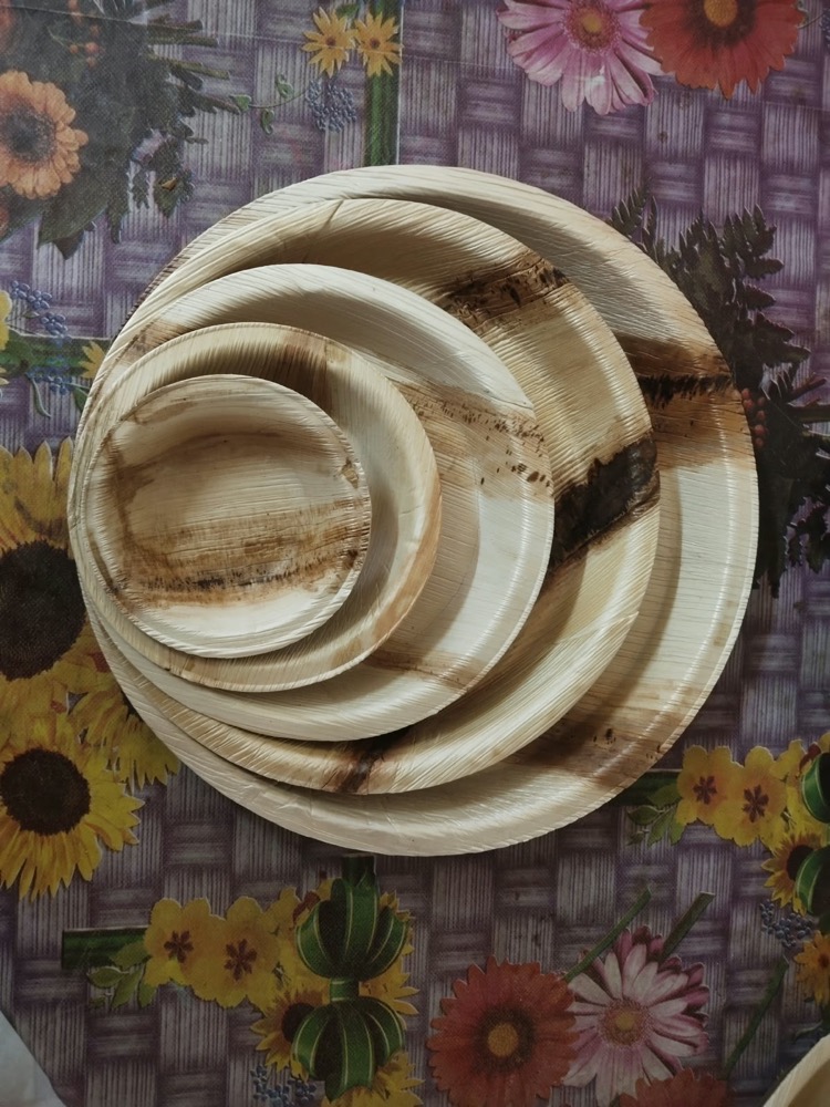 Tulasi Areca Leaf round plates, nested set of sizes